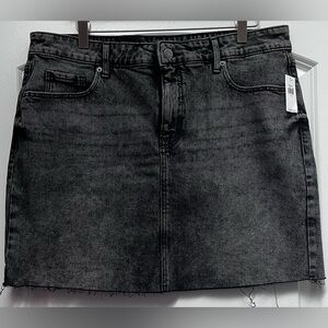 NWT Old Navy Denim Skirt, Black, Size 14
